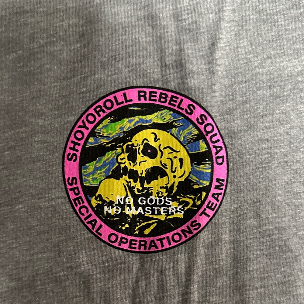 Shoyoroll brand Limited eddition Rebels Squard Gray Graphic T-Shirt - Picture 2 of 4